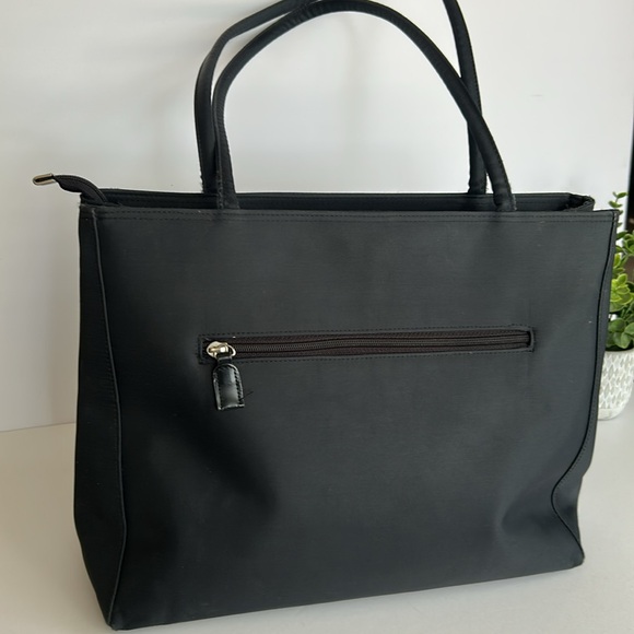 Elegant Black Tote Bag - Picture 6 of 17